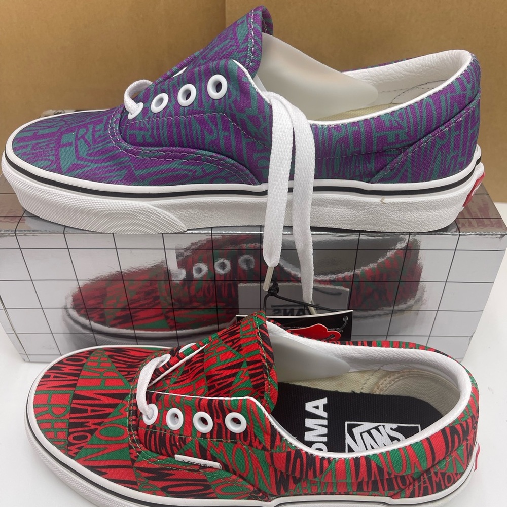 Vans Era (Moma)Faithringgold/True White Sneakers 
VN0A4BV41UC
Red Purple Graphic - Picture 6 of 16